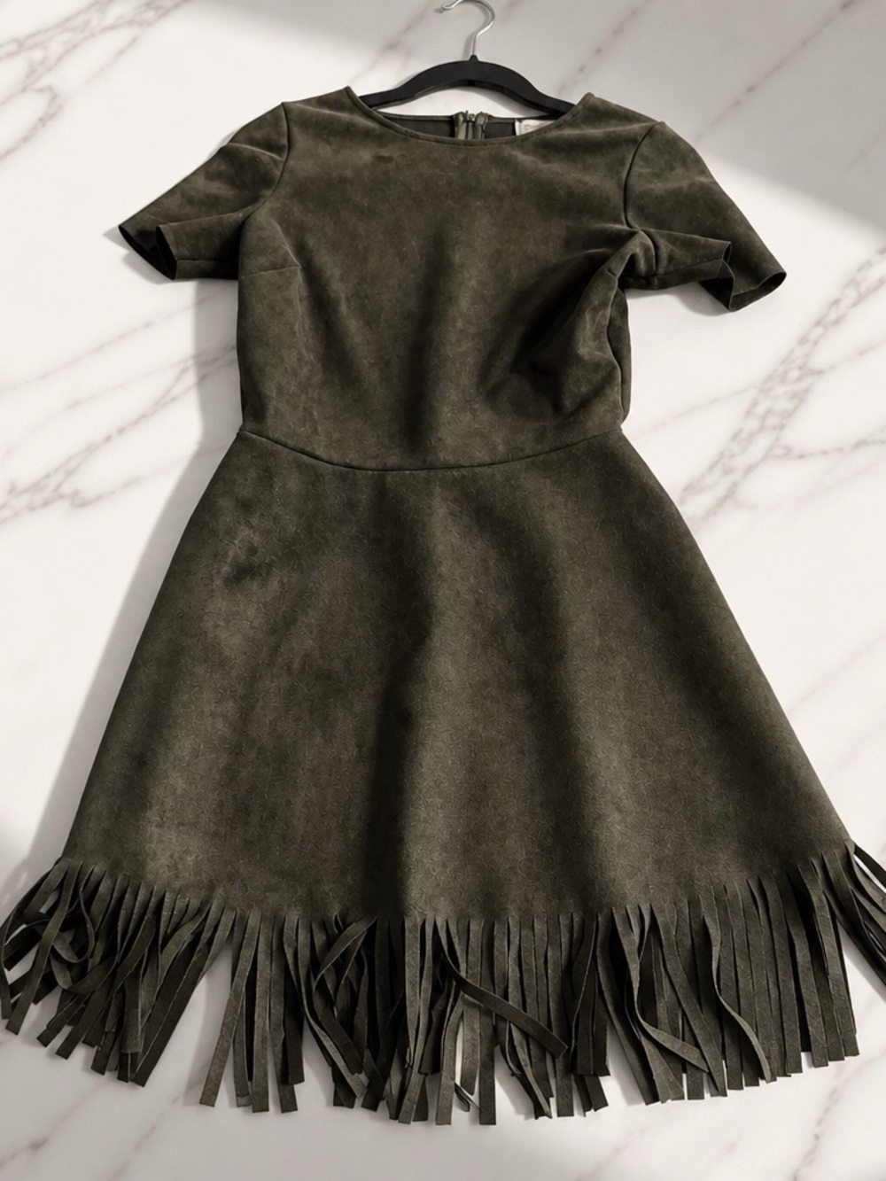 love..ady Faux Suede Fringe Dress
Olive Green Womens size Medium
Western